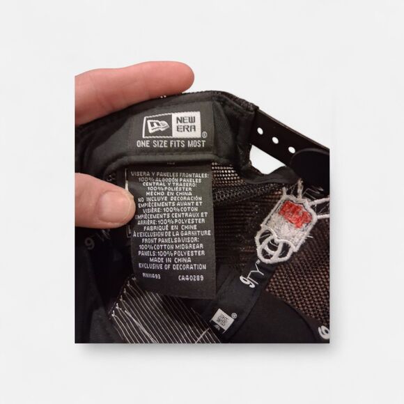 Dallas Cowboys New Era Salute To Service 9TWENTY Trucker Mesh OSFM Hat Cap - Picture 3 of 8